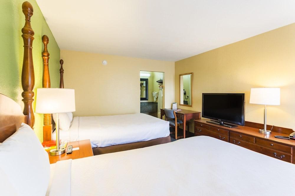 Econo Lodge White Pine Morristown I-81 & I-40 Split Dış mekan fotoğraf