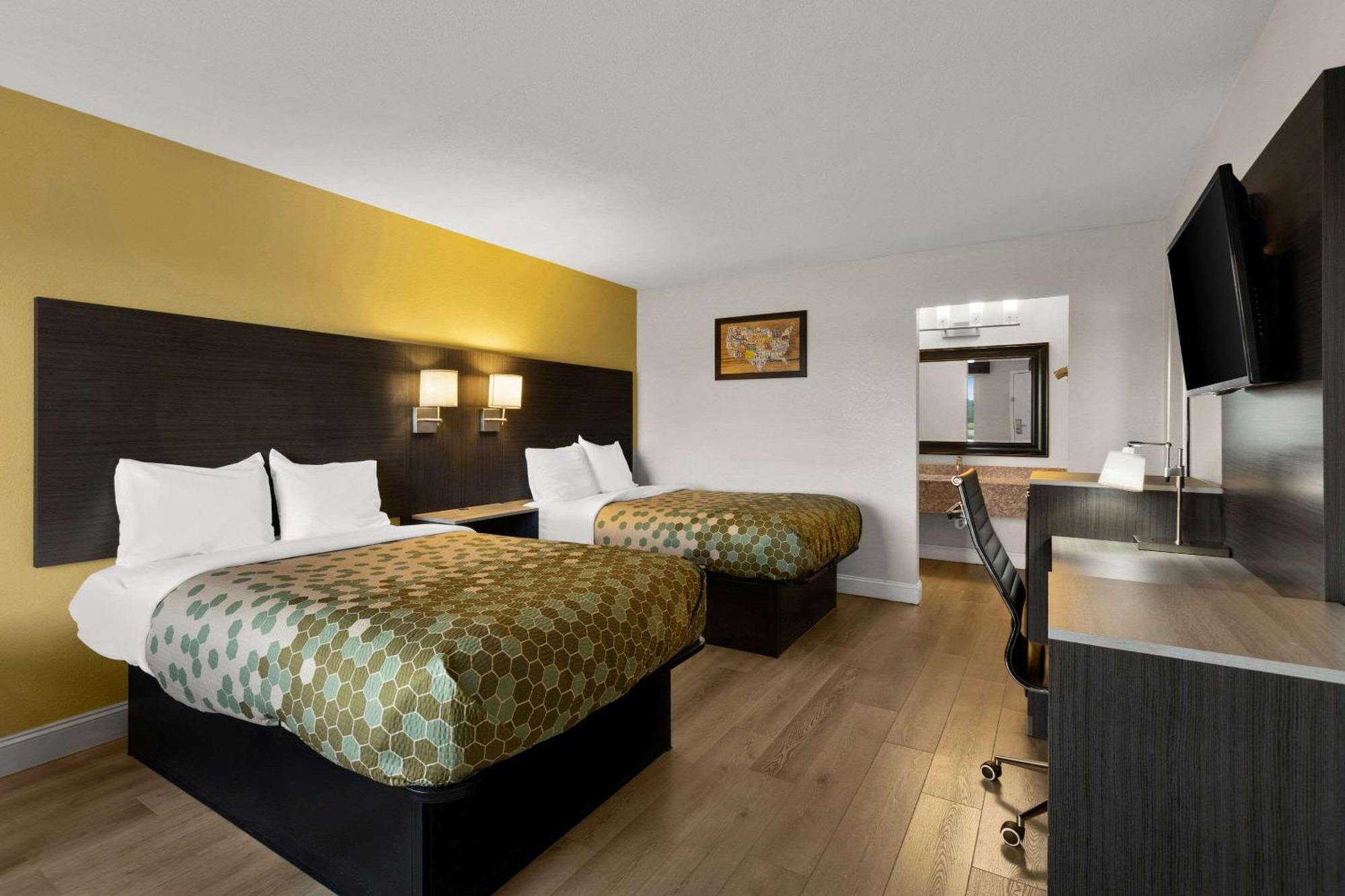 Econo Lodge White Pine Morristown I-81 & I-40 Split Dış mekan fotoğraf