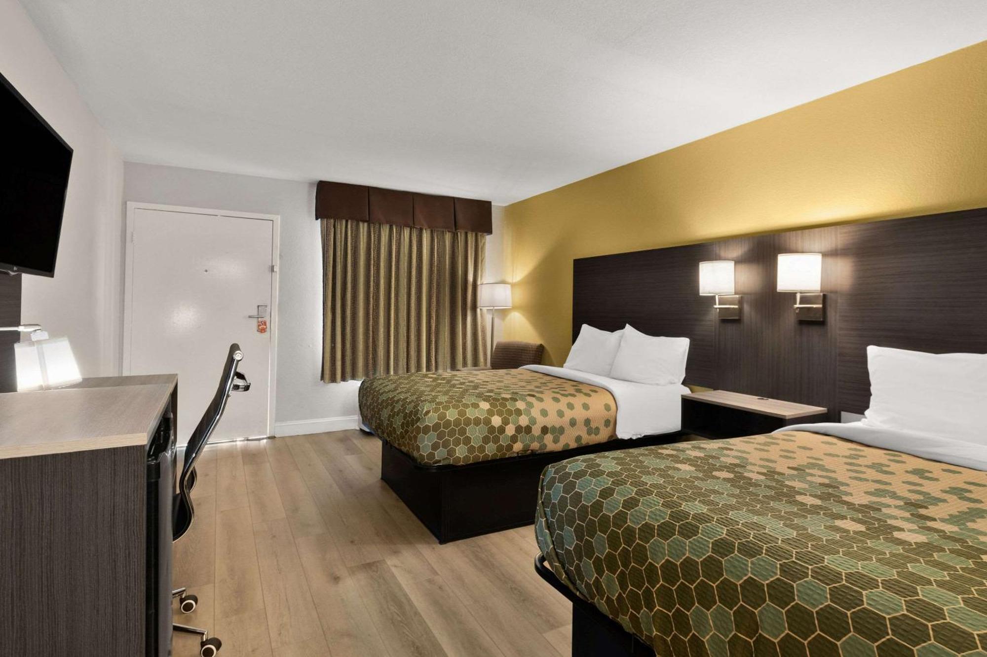 Econo Lodge White Pine Morristown I-81 & I-40 Split Dış mekan fotoğraf
