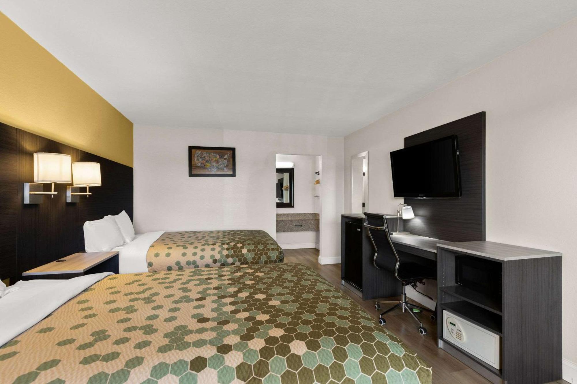 Econo Lodge White Pine Morristown I-81 & I-40 Split Dış mekan fotoğraf